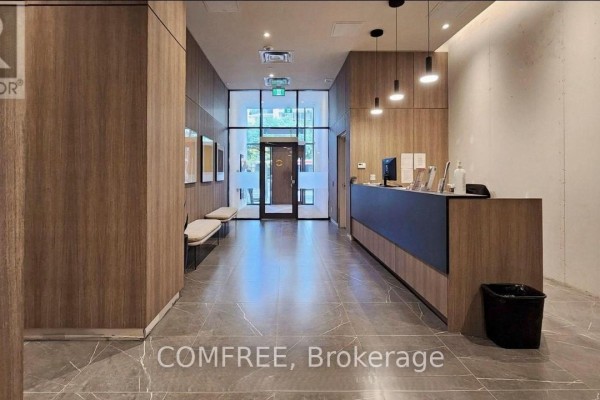 2305 - 81 Wellesley Street E, Toronto, ON M4Y0C5 Photo 2