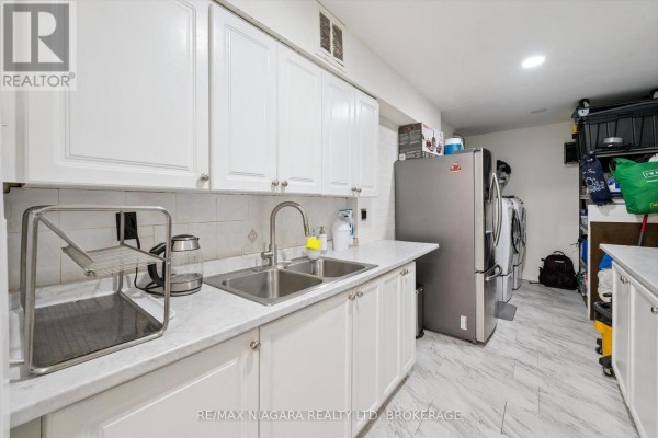Bedroom 2 - 2306 - 340 Dixon Road, Toronto, ON M9R1T1 Photo 4