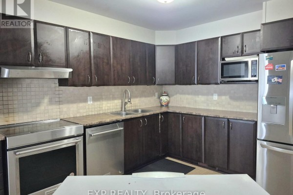 Primary Bedroom - 2306 Marble Crescent, Clarence Rockland, ON K4K0G9 Photo 3