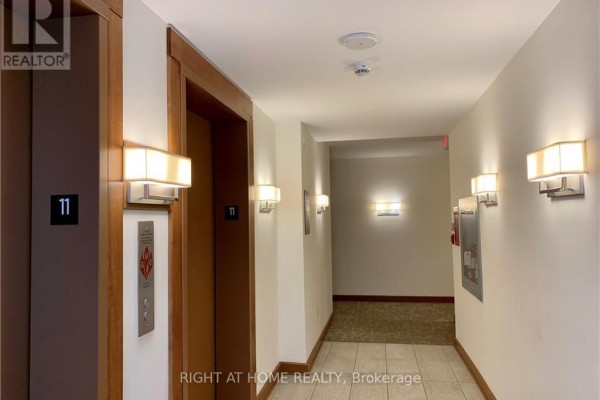 2307 - 195 Besserer Street, Ottawa, ON K1N7J6 Photo 4