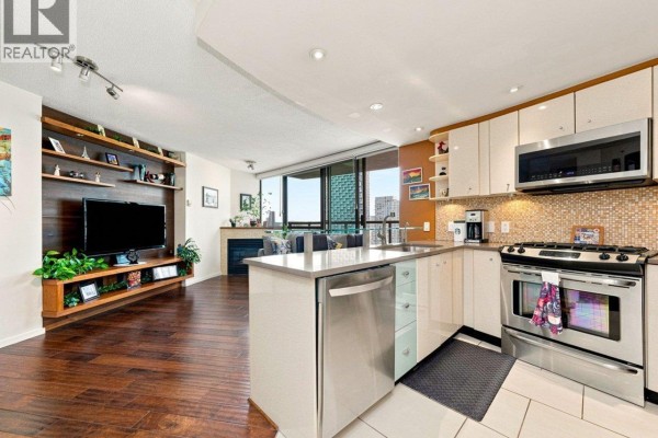 2307 501 Pacific Street, Vancouver, BC V6Z2X6 Photo 2