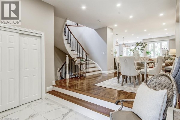 3pc Bathroom - 2307 Woodfield Road, Oakville, ON L6H6Y7 Photo 4