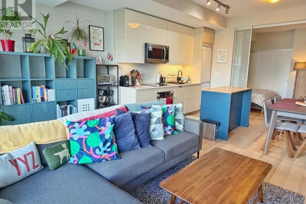 Living room - 2308 - 210 Simcoe Street, Toronto, ON M5T0A9 Photo 4