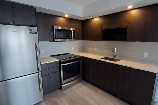 2308 - 225 Village Green Square, Toronto, ON M1S0L7 Photo 3