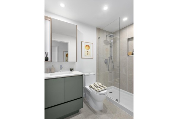 2308 13573 98a Avenue, Surrey, BC V3T0X1 Photo 5