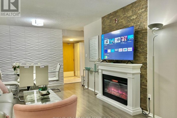 Primary Bedroom - 231 - 22 Southport Street, Toronto, ON M6S4Y9 Photo 4