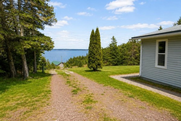 231 Bacon Cove Road, Conception Harbour, NL, photo 3