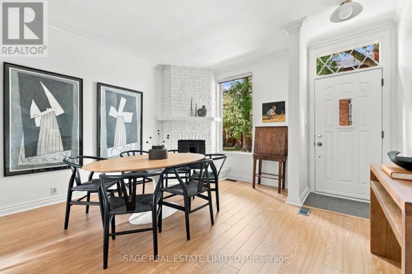 Bedroom 2 - 231 Boulton Avenue, Toronto, ON M4M2J8 Photo 5