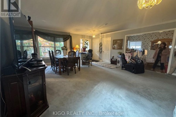 Kitchen - 231 Chelton Road, London South, ON N6M1H9 Photo 2