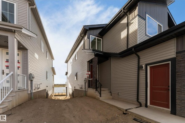 231 Crystal Creek Dr, Leduc, AB, photo 3