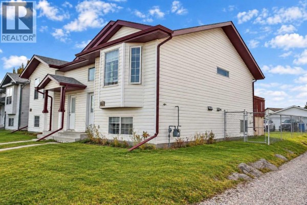 Kitchen - 231 Kendrew Drive, Red Deer, AB T4P3Z1 Photo 2