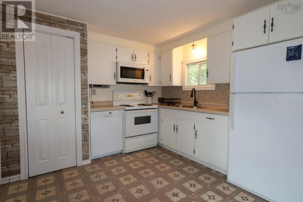 Bedroom - 231 Seasons Drive, Bridgewater, NS B4V3M6 Photo 4