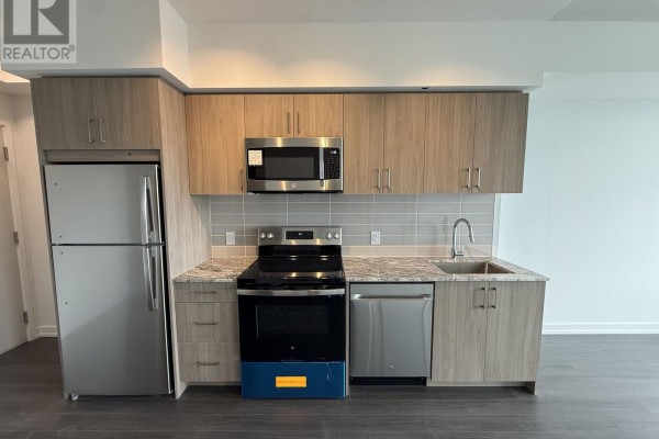 2311 - 4010 Eglinton Avenue, Toronto, ON M9A0G5 Photo 2