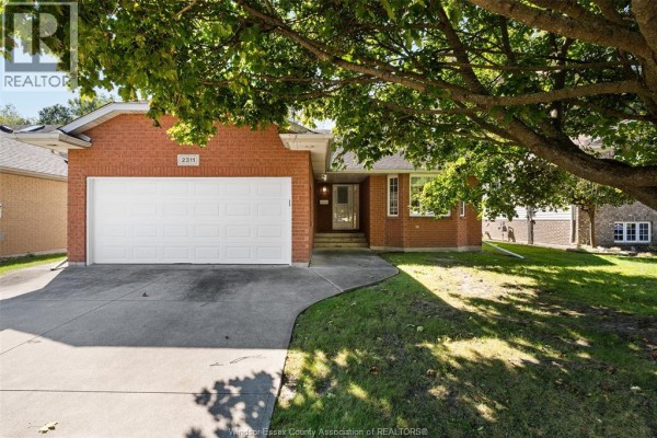 Laundry room - 2311 Amy Lynn Park, Windsor, ON N9E4N3 Photo 2