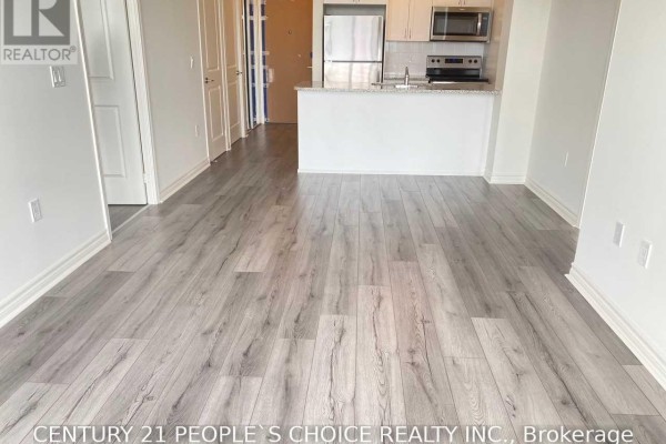 Kitchen - 2317 - 349 Rathburn Road W, Mississauga, ON L5B0G9 Photo 3