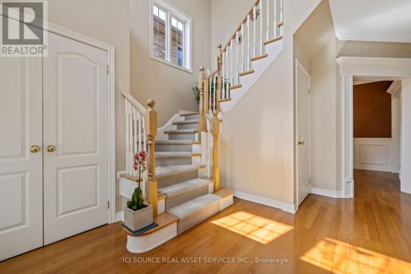 2317 Parkglen Avenue, Oakville, ON, photo 3