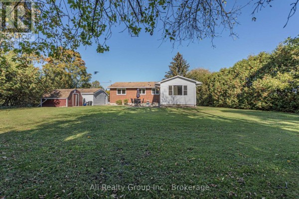 2318 Century Road, Ottawa, ON K0A2T0 Photo 3