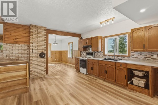 2319 Dayton Rd, Huron Shores, ON P0R1H0 Photo 5