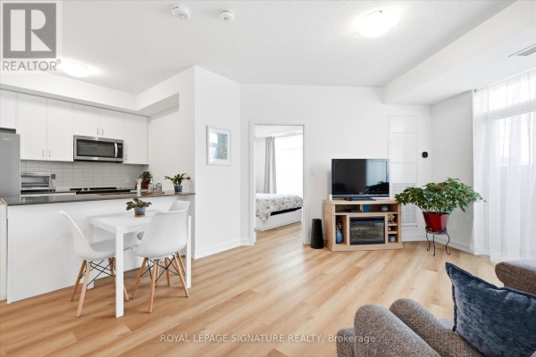 232 - 10 Mallard Trail, Hamilton, ON L8B2A7 Photo 5