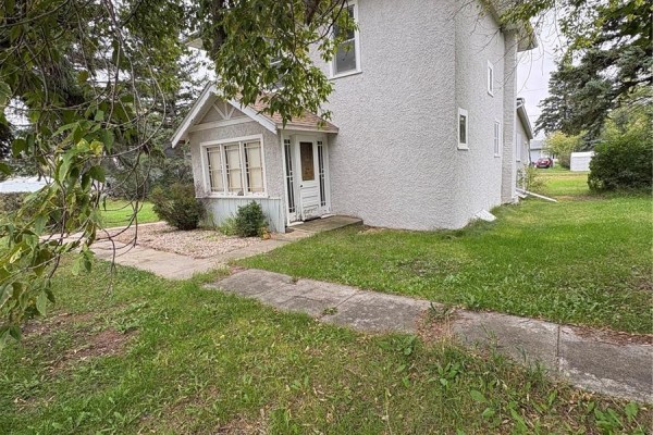 4pc Bathroom - 232 Burton Street, Abernethy, SK S0A0A0 Photo 2