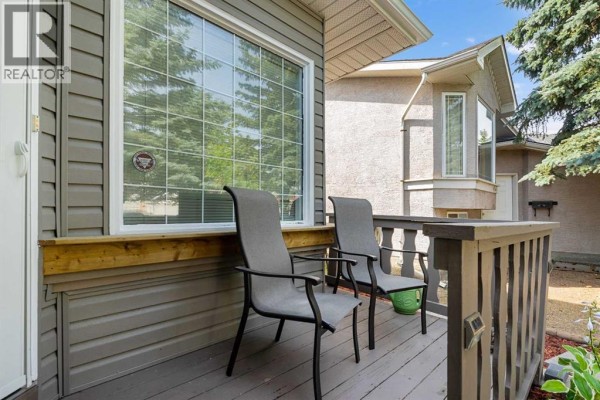 Den - 232 Harvest Glen Place Ne, Calgary, AB T3K4J1 Photo 4