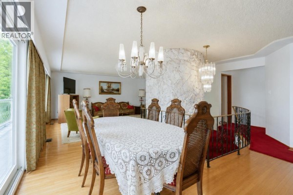 232 Macdonald Avenue, Burnaby, BC V5C4M7 Photo 4