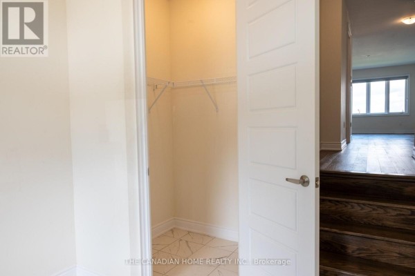 Family room - 232 Wilmot Road, Brantford, ON N3T0V8 Photo 4