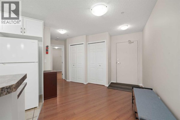 Dining room - 2321, 700 Willowbrook Road Nw, Airdrie, AB T2B2B7 Photo 5