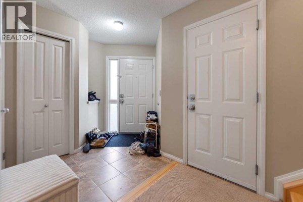 Primary Bedroom - 2323 Eversyde Avenue Sw, Calgary, AB T2Y4S4 Photo 4