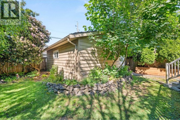 2323 W 23rd Avenue, Vancouver, BC, photo 2