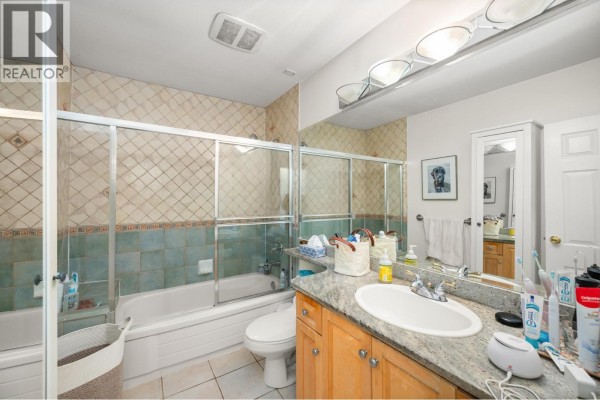 2323 W 23rd Avenue, Vancouver, BC V6L1N5 Photo 5