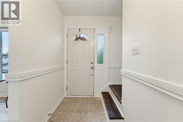 Recreation room - 2324 Middlesmoor Crescent, Burlington, ON L7P3X7 Photo 3