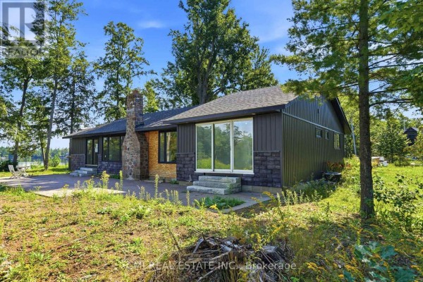 2324 Salmon Bay Road, Douro Dummer