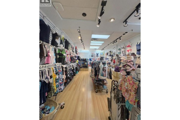 2325 3700 No. 3 Road, Richmond, BC, photo 2