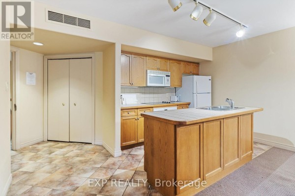 Bedroom - 2328/2329 - 90 Highland Drive, Oro Medonte, ON L0L2L0 Photo 4