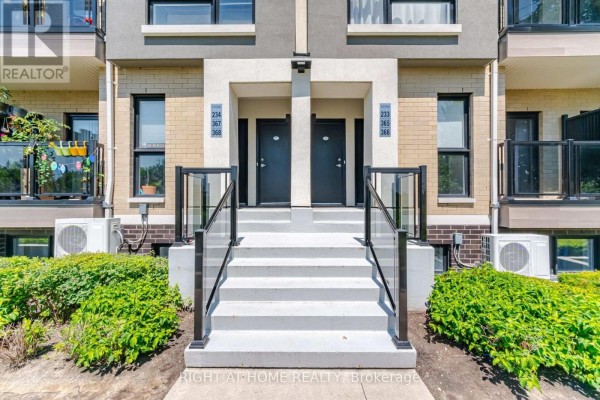 233 - 515 Kingbird Grove, Toronto, ON, photo 3