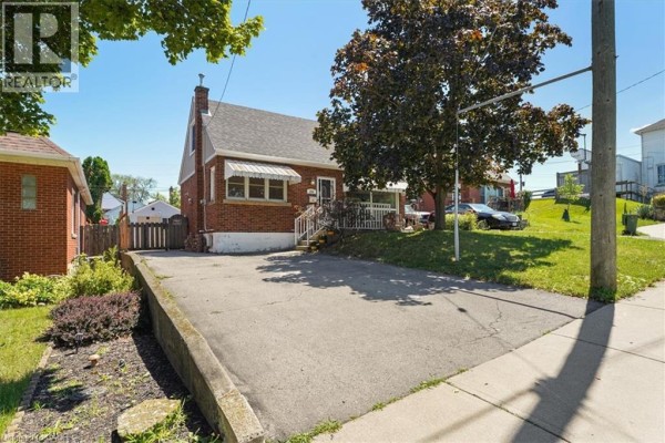 233 Auburn Avenue, Hamilton, ON, photo 2