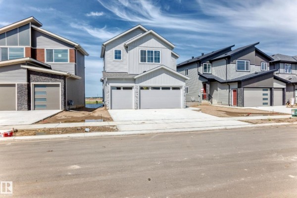 Kitchen - 233 Crystal Creek, Leduc, AB T9E0X6 Photo 3