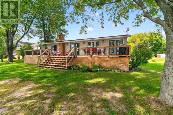 Kitchen - 233 Johnson Bay Lane, Frontenac Islands, ON K7G2G9 Photo 3