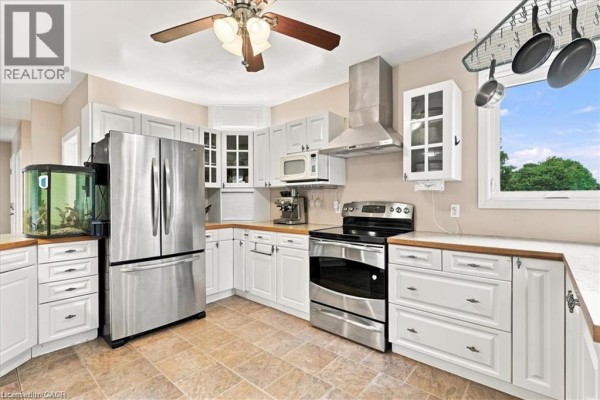 3pc Bathroom - 233 Mansion Street, Kitchener, ON N2H2K5 Photo 4