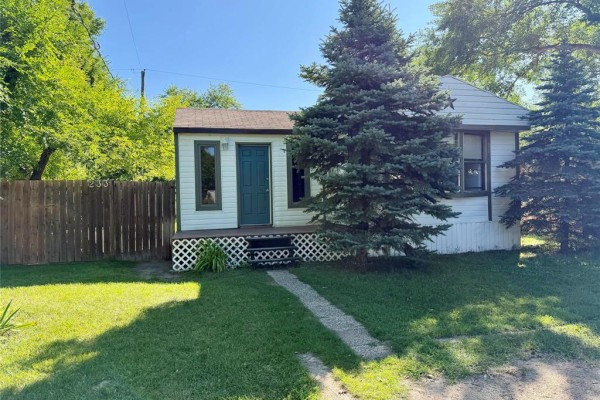 233 Meadows Crescent, Brandon
