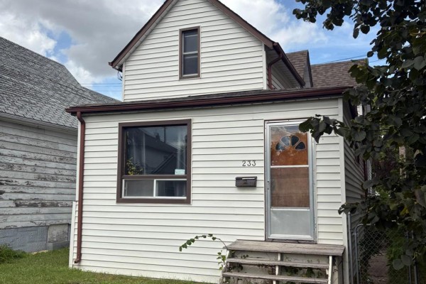 Kitchen - 233 Polson Avenue, Winnipeg, MB R2W0M9 Photo 3