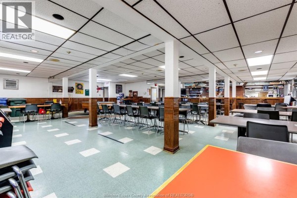 Games room - 2330-2334 Mcdougall, Windsor, ON N8X3N4 Photo 4