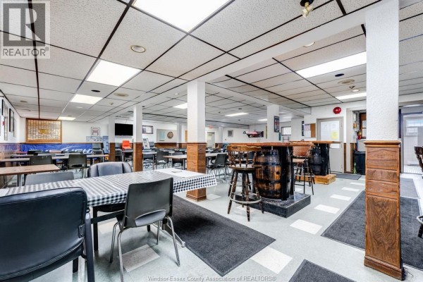 Games room - 2330-2334 Mcdougall, Windsor, ON N8X3N4 Photo 5
