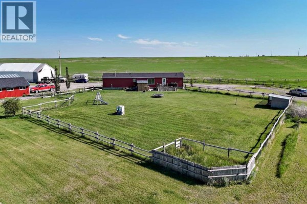 233075 Range Road 245, Rural Wheatland County, AB, photo 3