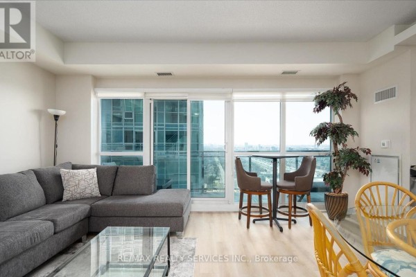 2331 - 165 Legion Road N, Toronto, ON M5Y0B3 Photo 5
