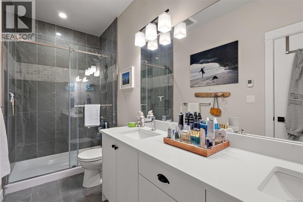 Bathroom - 2331 Azurite Cres, Langford, BC V9B0T9 Photo 5