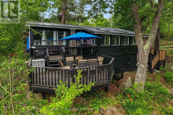 2335 Lakeside Road, Douro Dummer, ON, photo 2