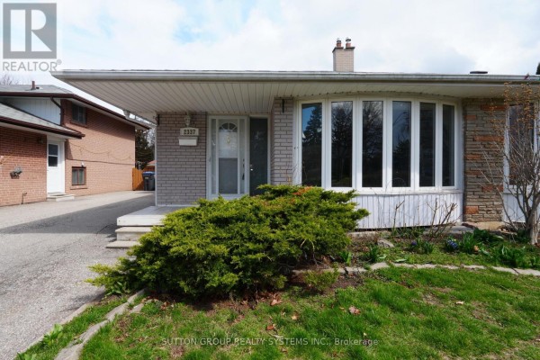 Residential for rent at 2337 Padstow Crescent, Mississauga, ON - MLS® Qt41Xv