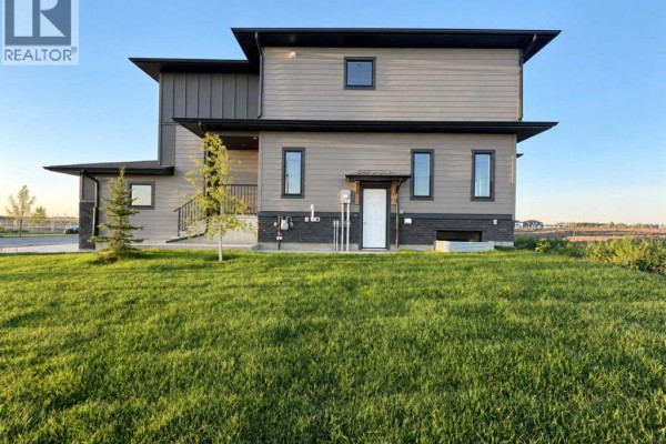 2pc Bathroom - 2337 Waterbury Road, Chestermere, AB T1X3L8 Photo 4